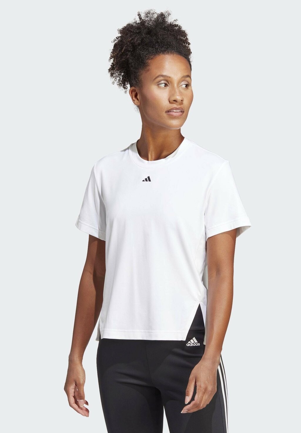 

Спортивная футболка Adidas, белый