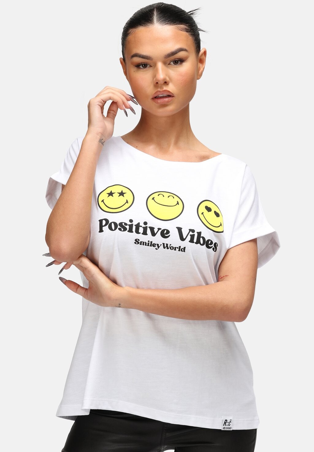 

Футболка с принтом SMILEYWORLD POSITIVE VIBES Re:Covered, цвет white
