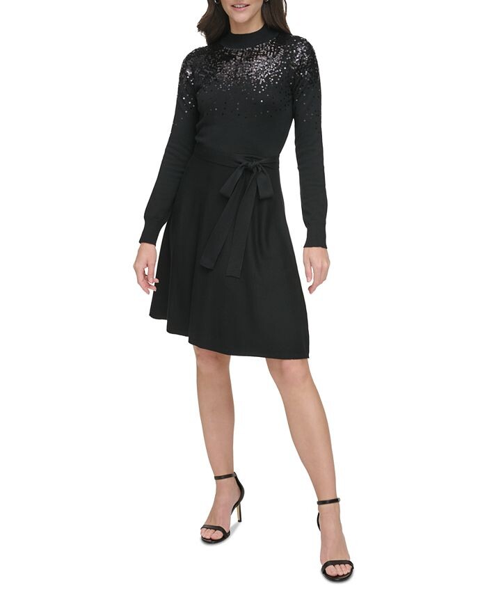 

Женская модель с пайетками Fit & Расклешенное платье Vince Camuto, черный