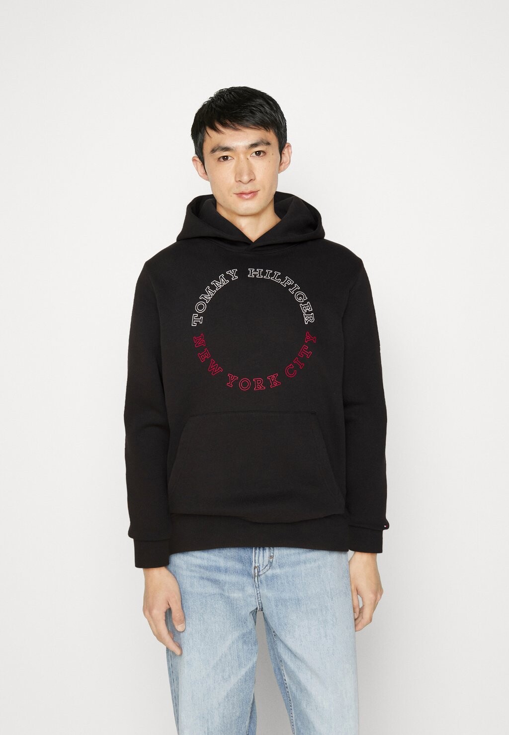 

Толстовка Tommy Hilfiger, черный