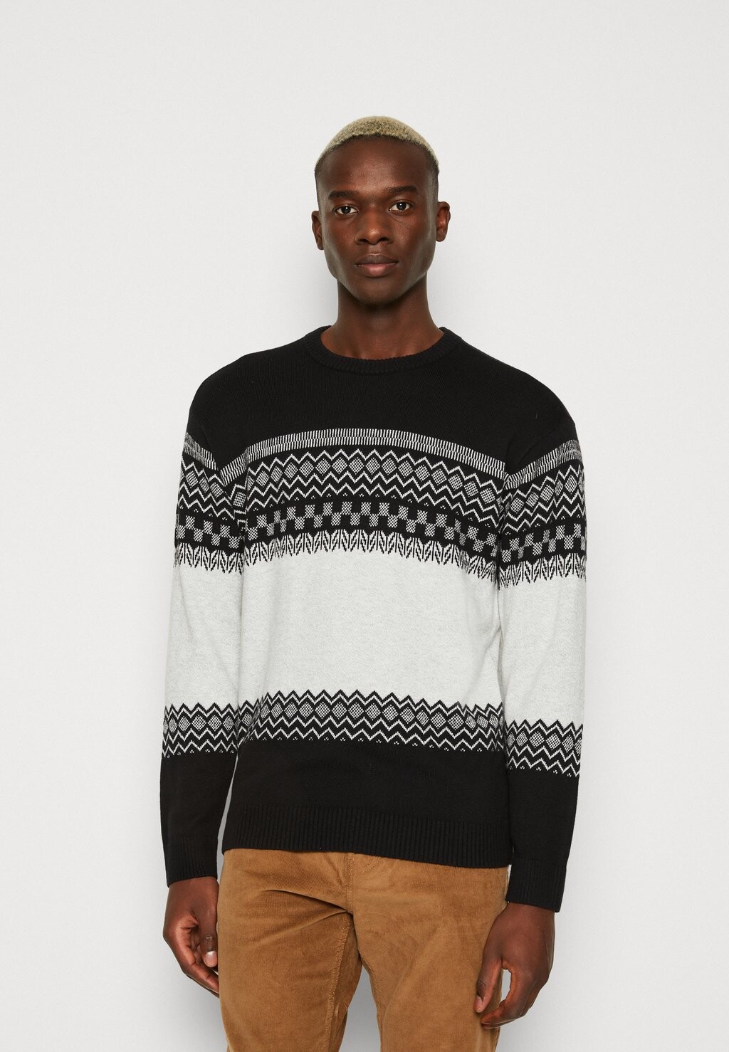 

Свитер Hollister Co.