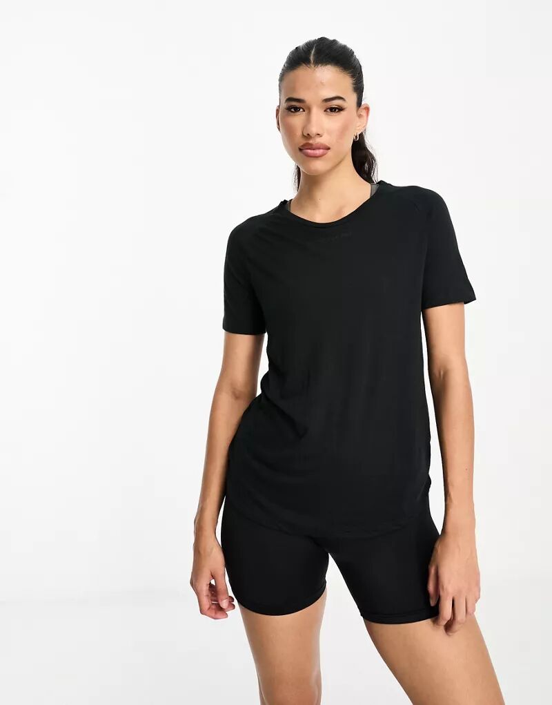 Черная сетчатая футболка Hummel с рукавами реглан