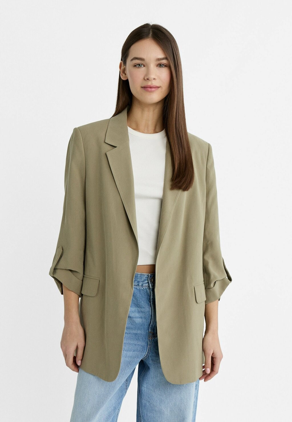 

Блейзер FLOWING REGULAR Stradivarius, цвет khaki