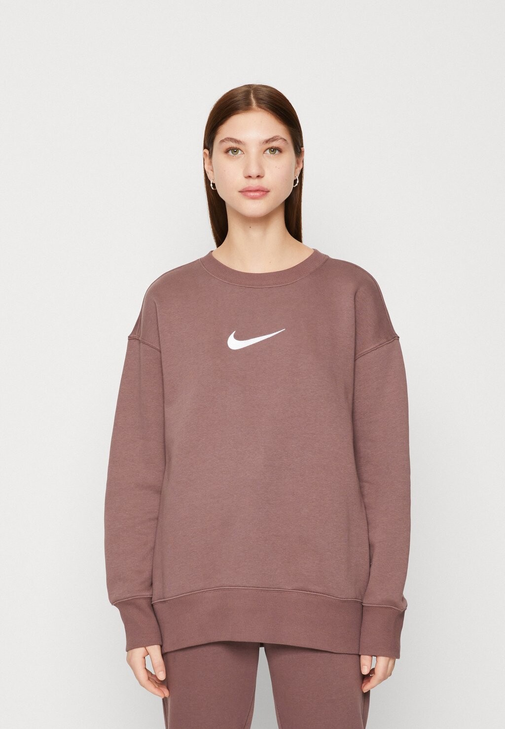 

Толстовка Nike