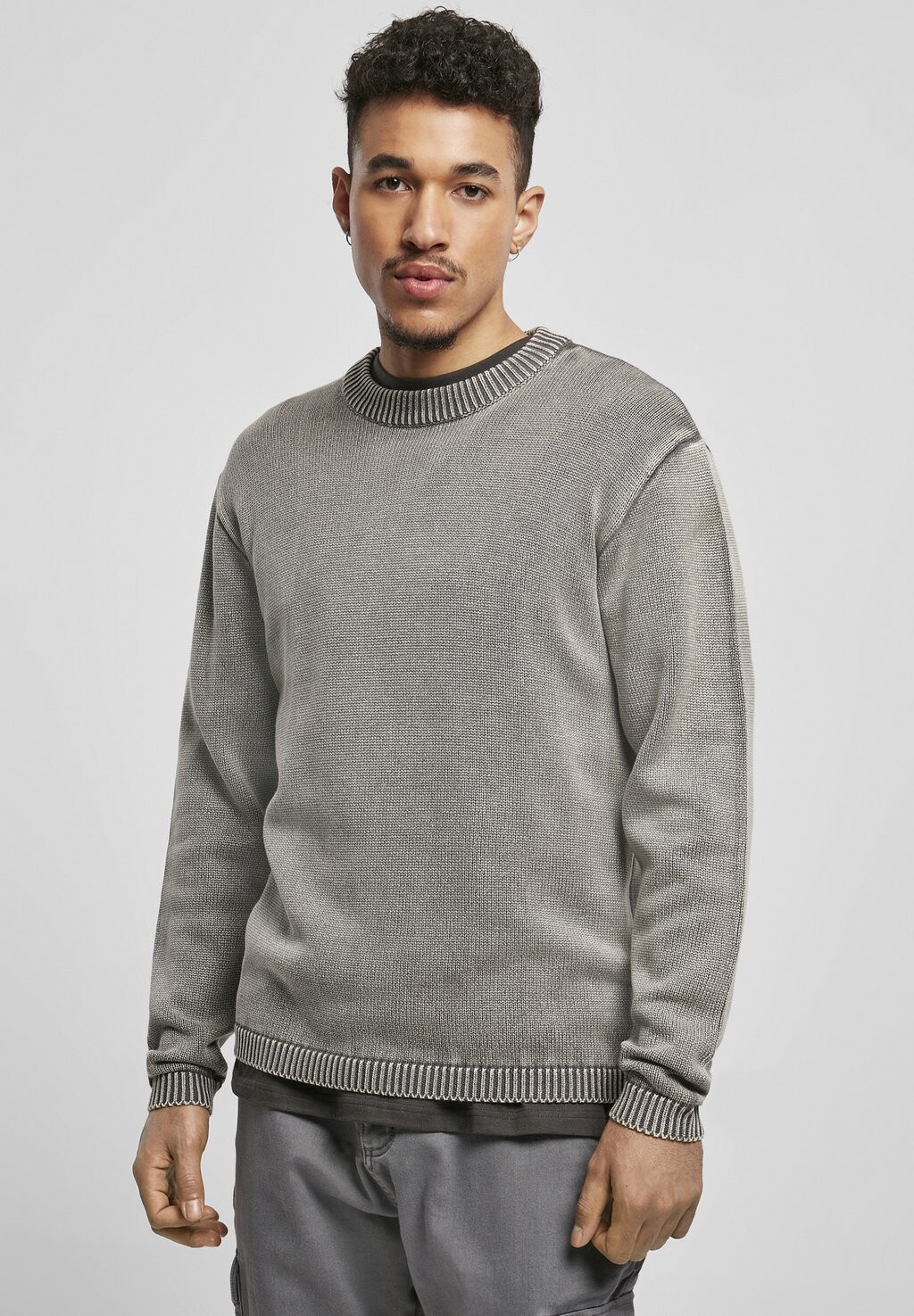 

Свитер Urban Classics