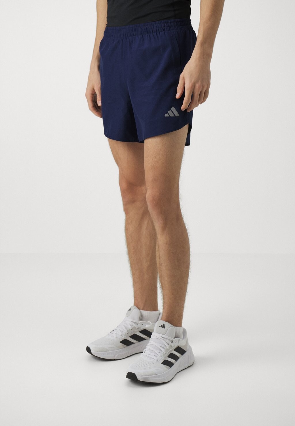 

Спортивные шорты Run It Adidas, цвет dark blue