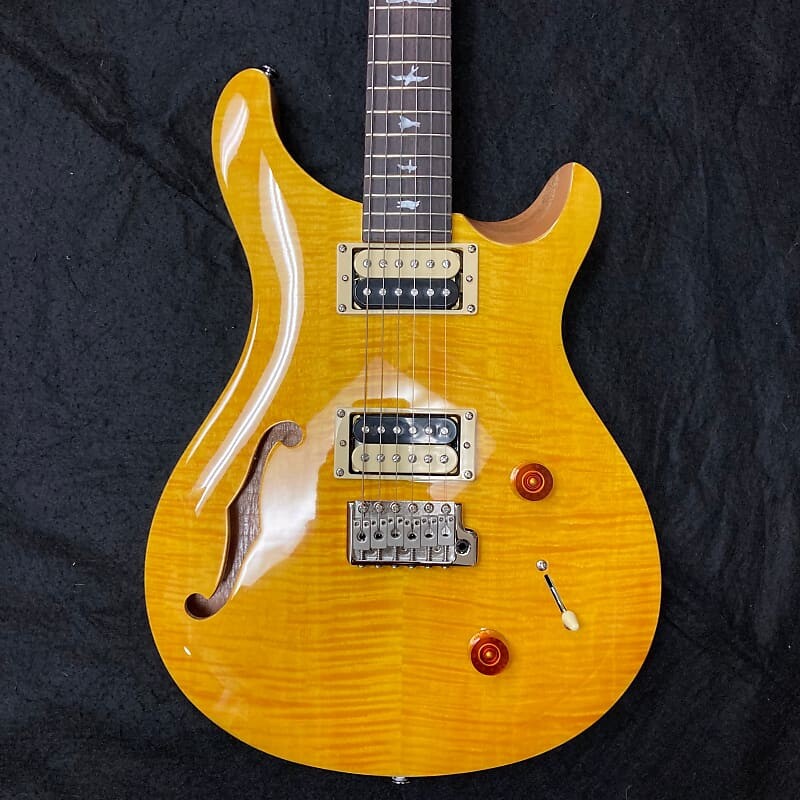 

Полуакустическая электрогитара PRS SE Custom 22, желтый цвет Сантана SE Custom 22 Semi-Hollow
