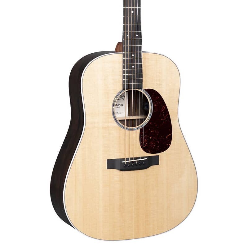 

Электроакустическая гитара Martin D-13E, натуральный цвет, нижняя дека и обечайка из Ziricote Martin D-13E -Electric Guitar - Natural with Back & Sides