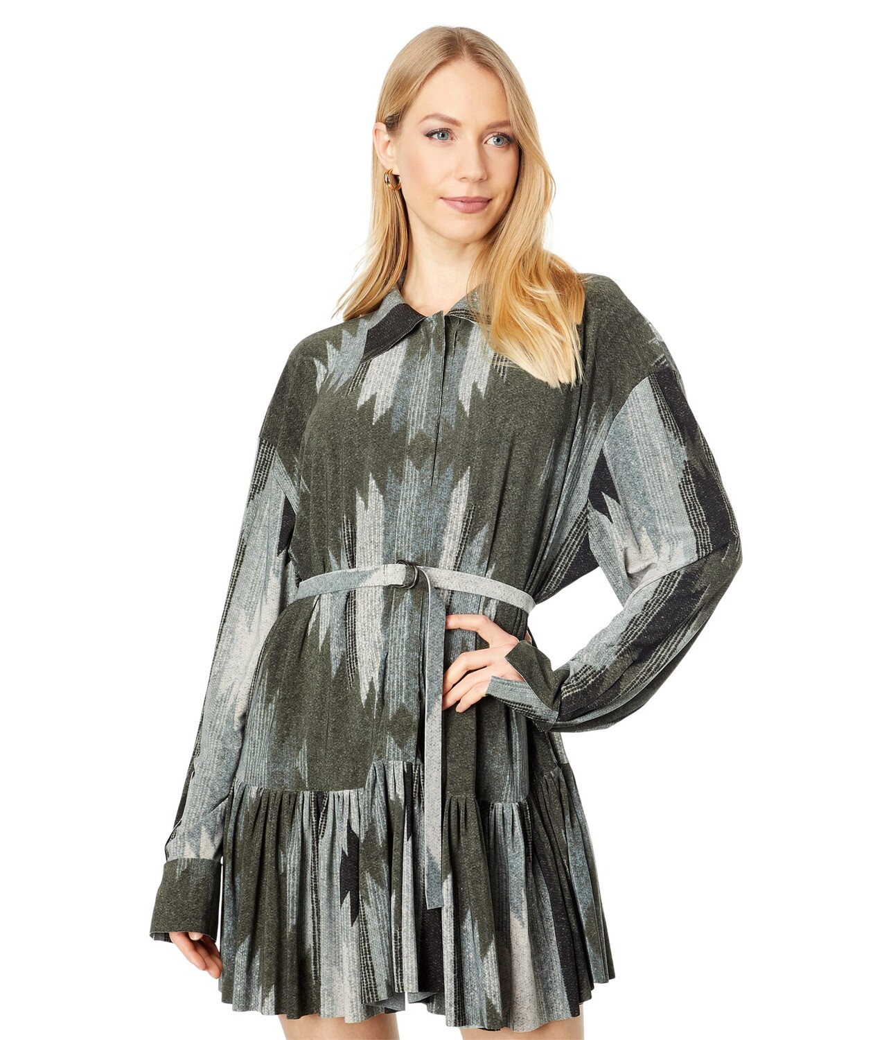 

Платье Norma Kamali, Oversized Boyfriend Shirt with Ruffle Bottoms