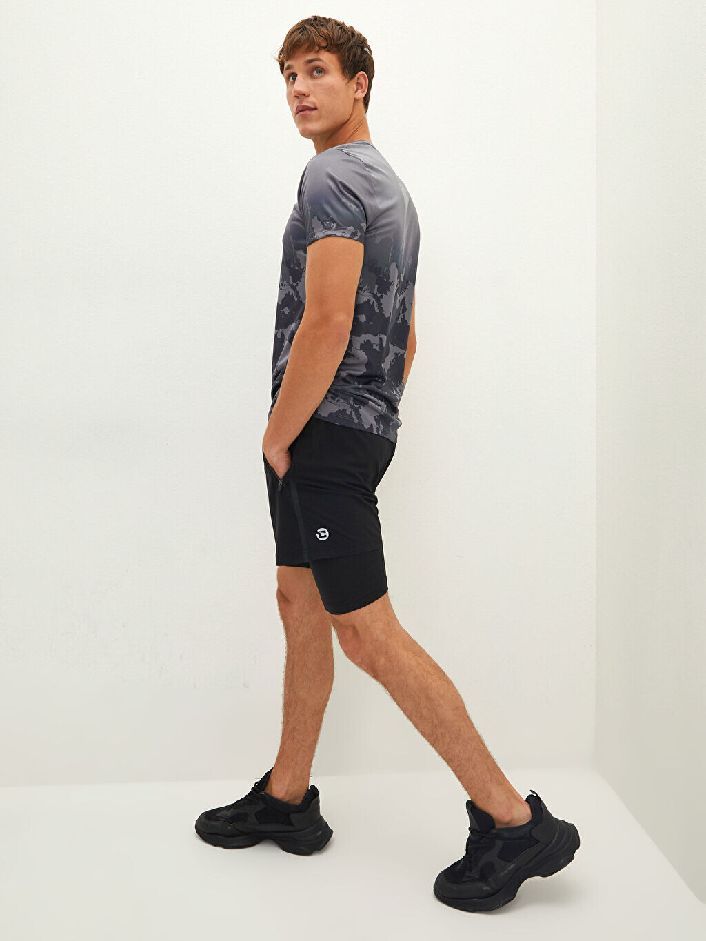 

Мужские спортивные шорты Slim Fit LCW Active