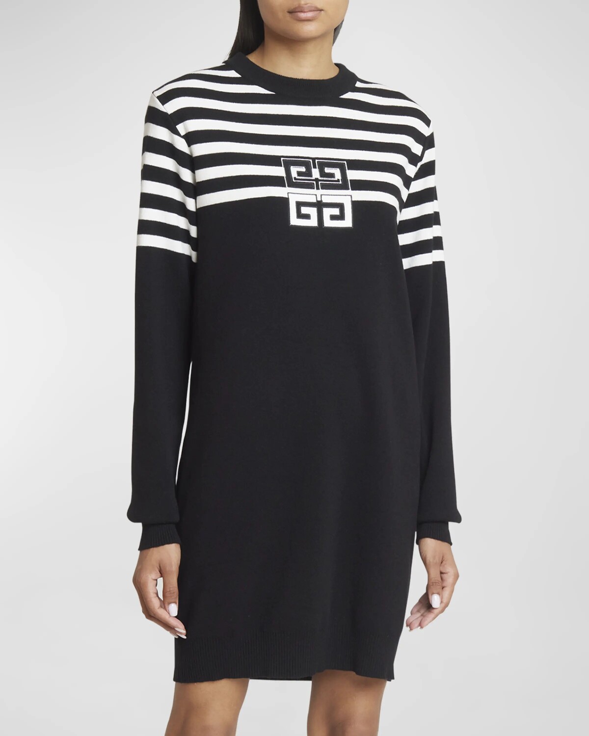 

Короткое кашемировое платье с вышивкой 4G Givenchy, цвет Black