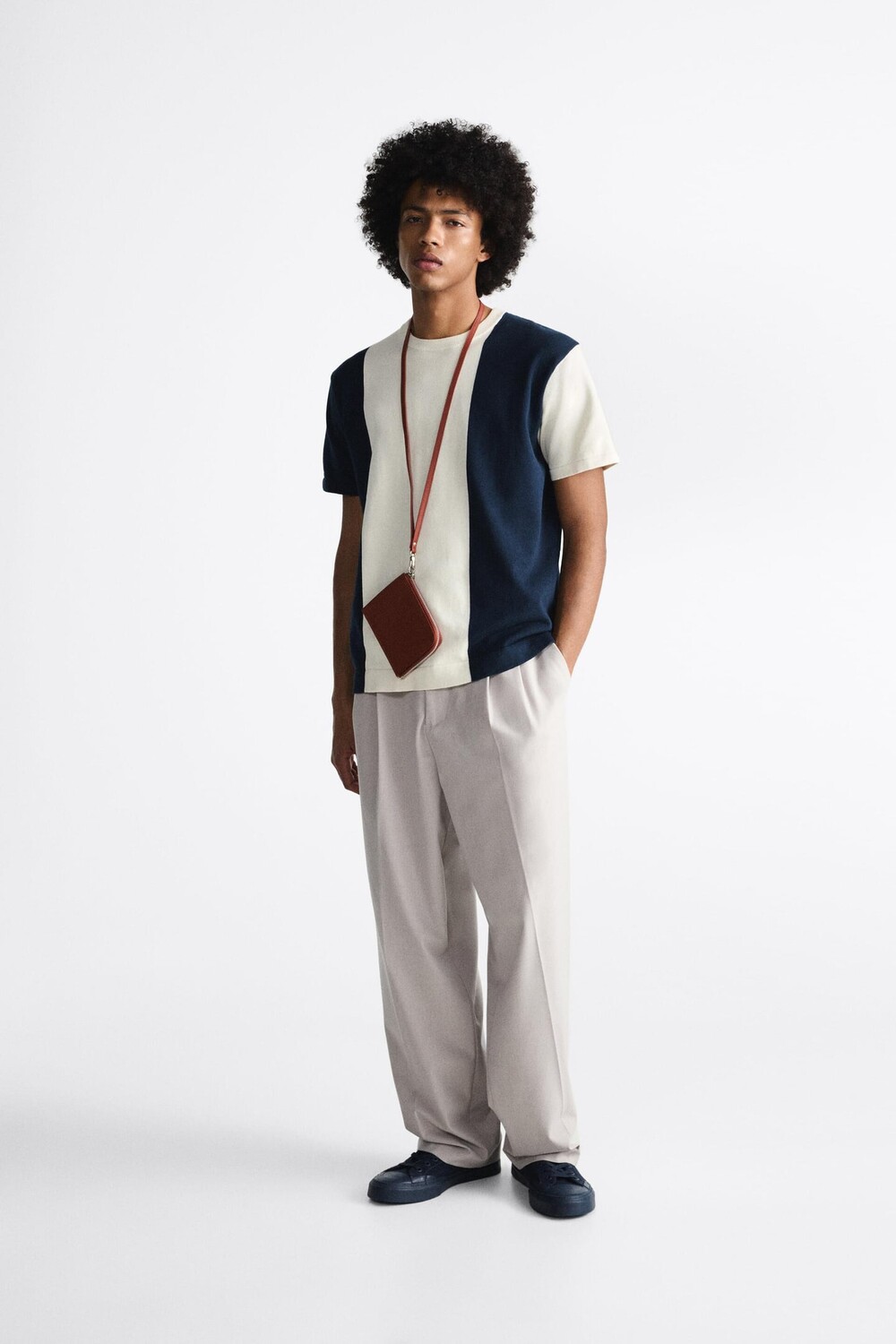 

Трикотажная футболка color block ZARA, темно-синий
