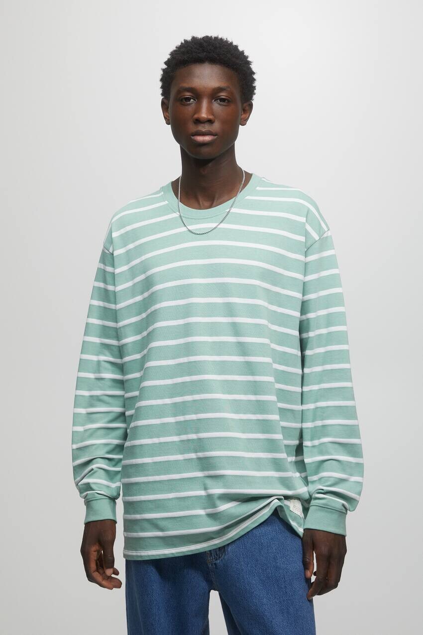 

Полосатая футболка с длинными рукавами Pull&Bear