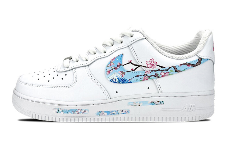 

Женские кроссовки Nike Air Force 1 Low Skate
