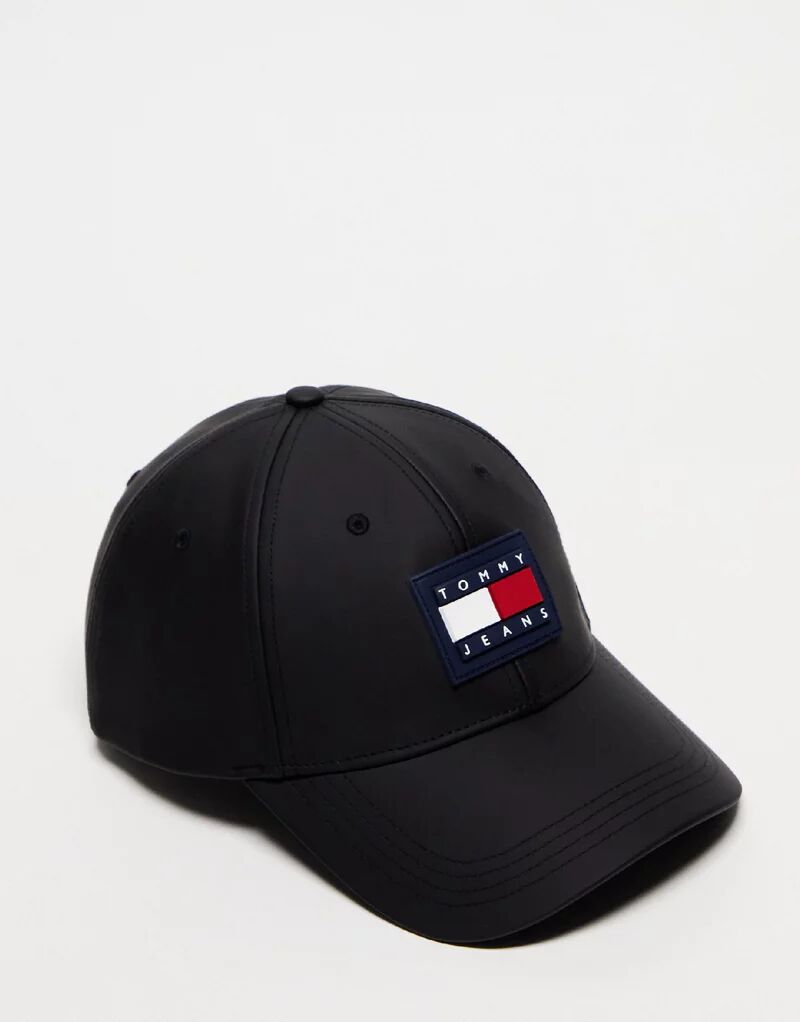 цена Черная кепка с логотипом и флагом Tommy Jeans