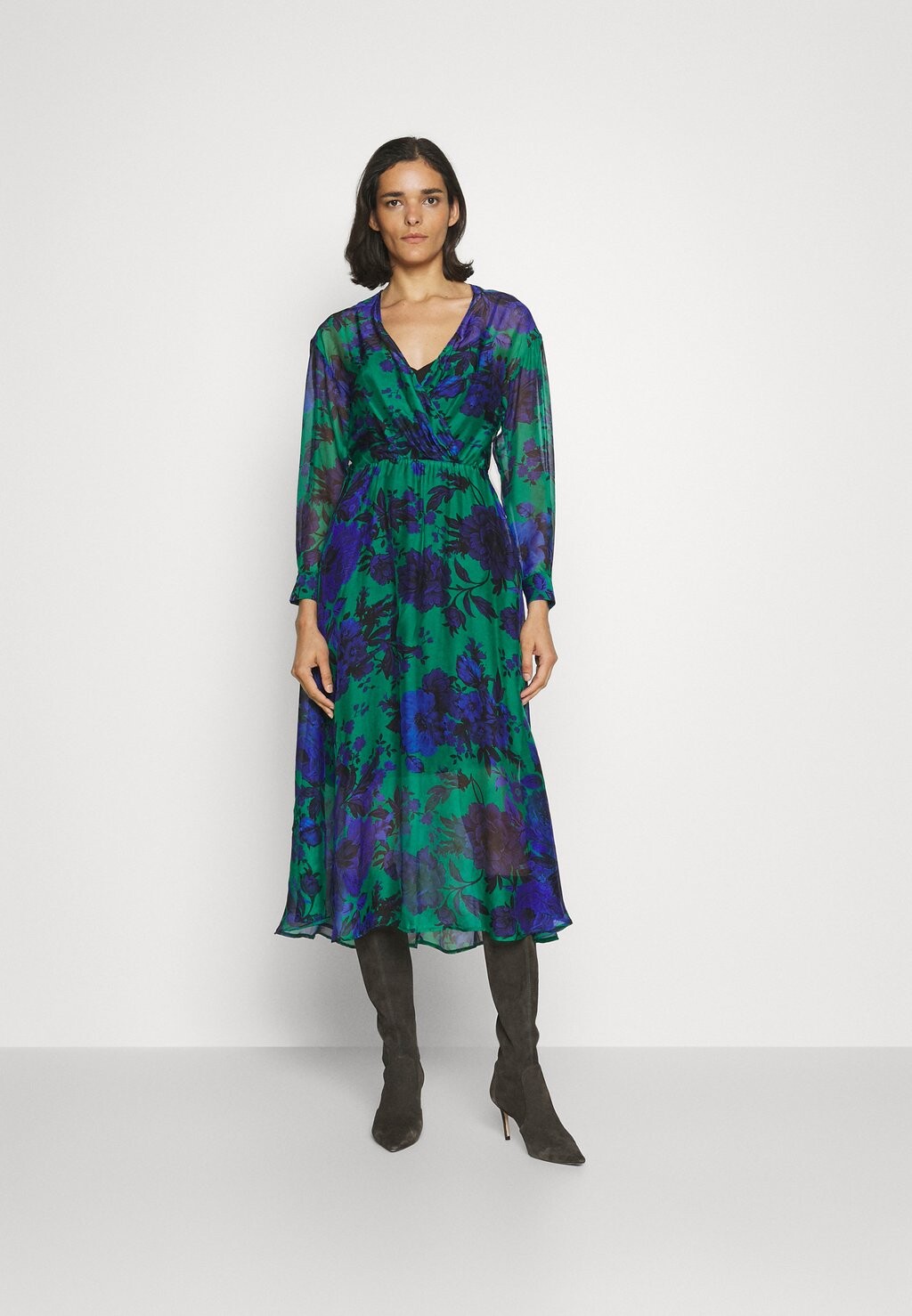 

Элегантное платье Abito Scollo Flowers LIU JO, цвет blue/green