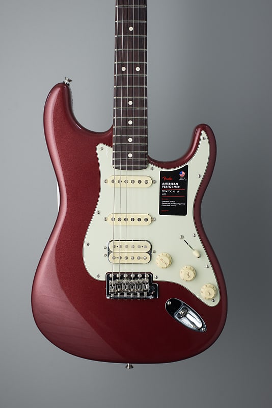Fender American Performer Stratocaster HSS Aubergine с накладкой из палисандра