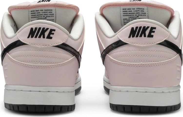 Nike dunk clearance sb pink box