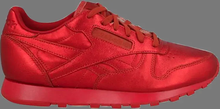 

Кроссовки wmns face stockholm x classic leather Reebok, красный
