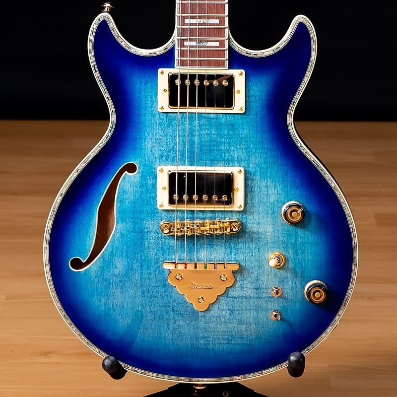 

Полуакустическая электрогитара Ibanez AR520HFM AR - светло-голубой взрыв SN 220500328