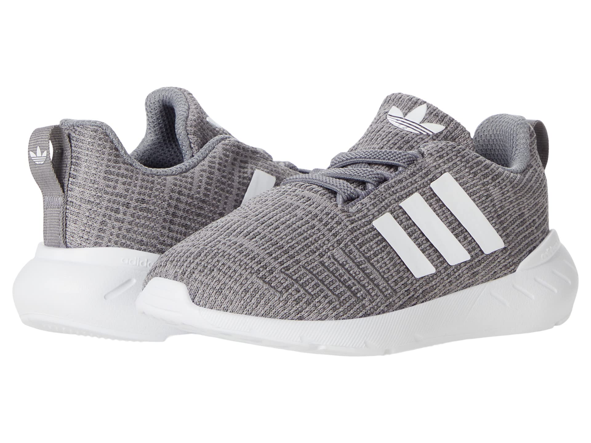 Детские кроссовки Adidas Originals Swift Run 22, серый/белый кроссовки adidas originals trx vintage grey