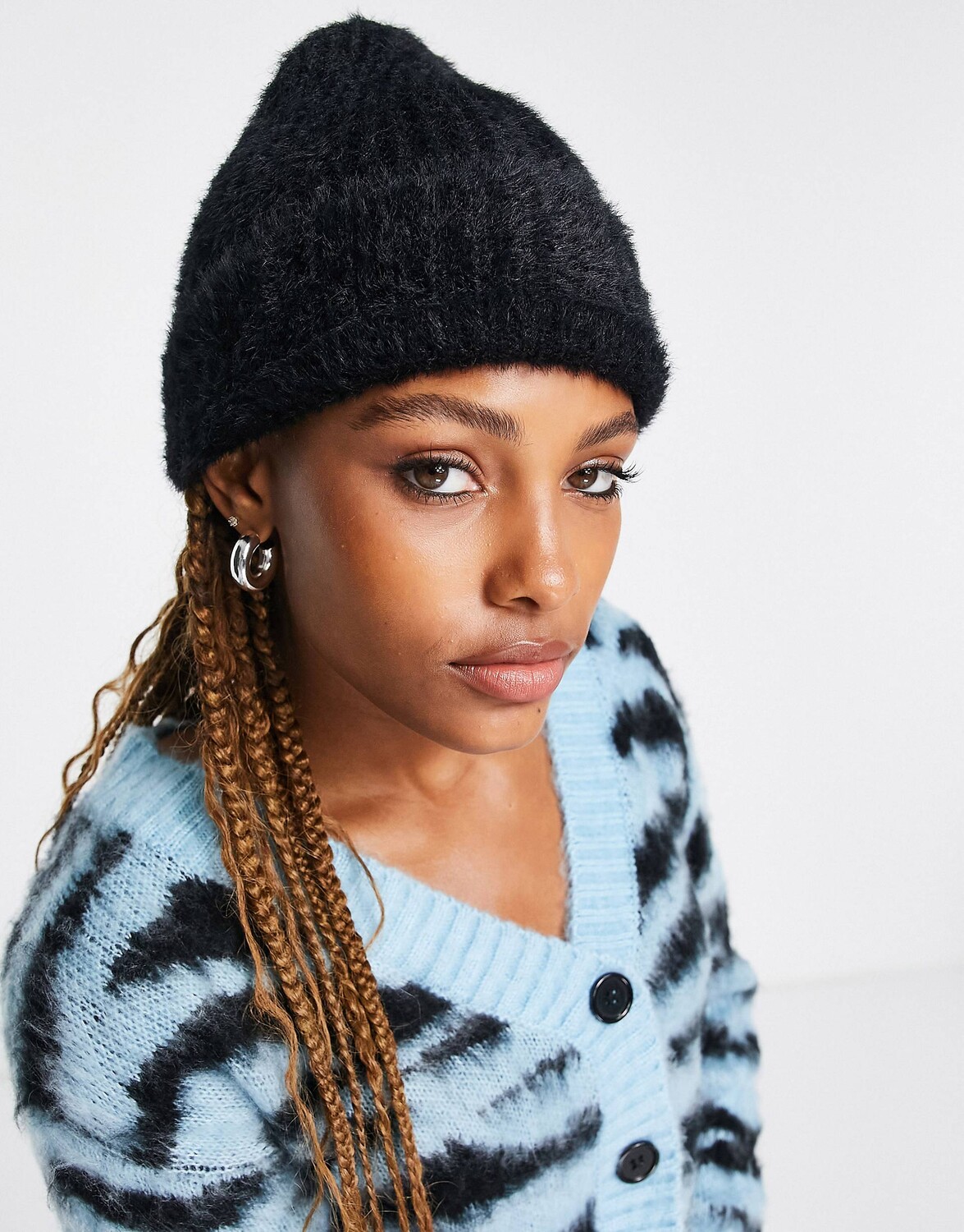 

Черная шапка Supersoft Topshop