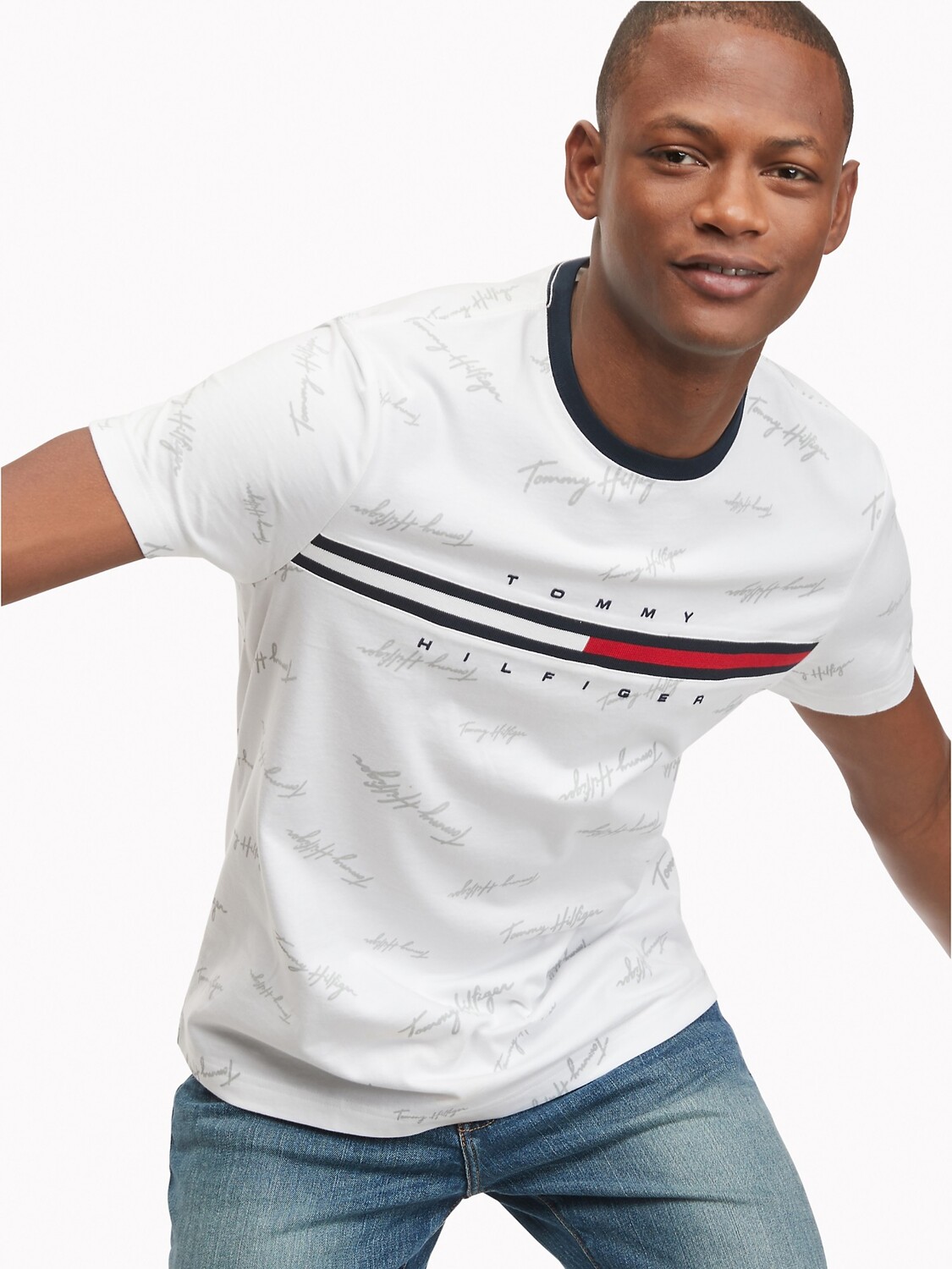 

Футболка с логотипом essential script Tommy Hilfiger, ярко-белый