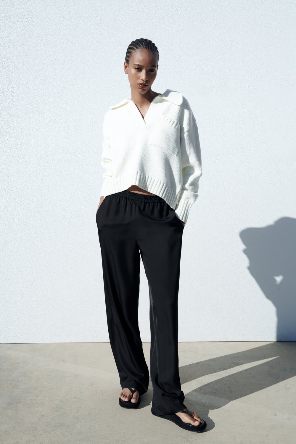 

Широкие брюки с эластичным поясом ZARA, черный