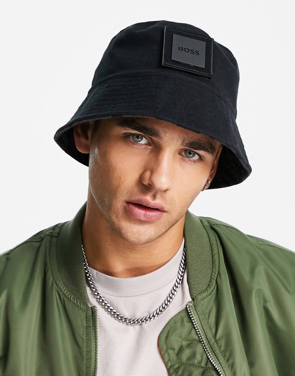 

Черная двусторонняя панама BOSS Athleisure Alotus со съемным логотипом