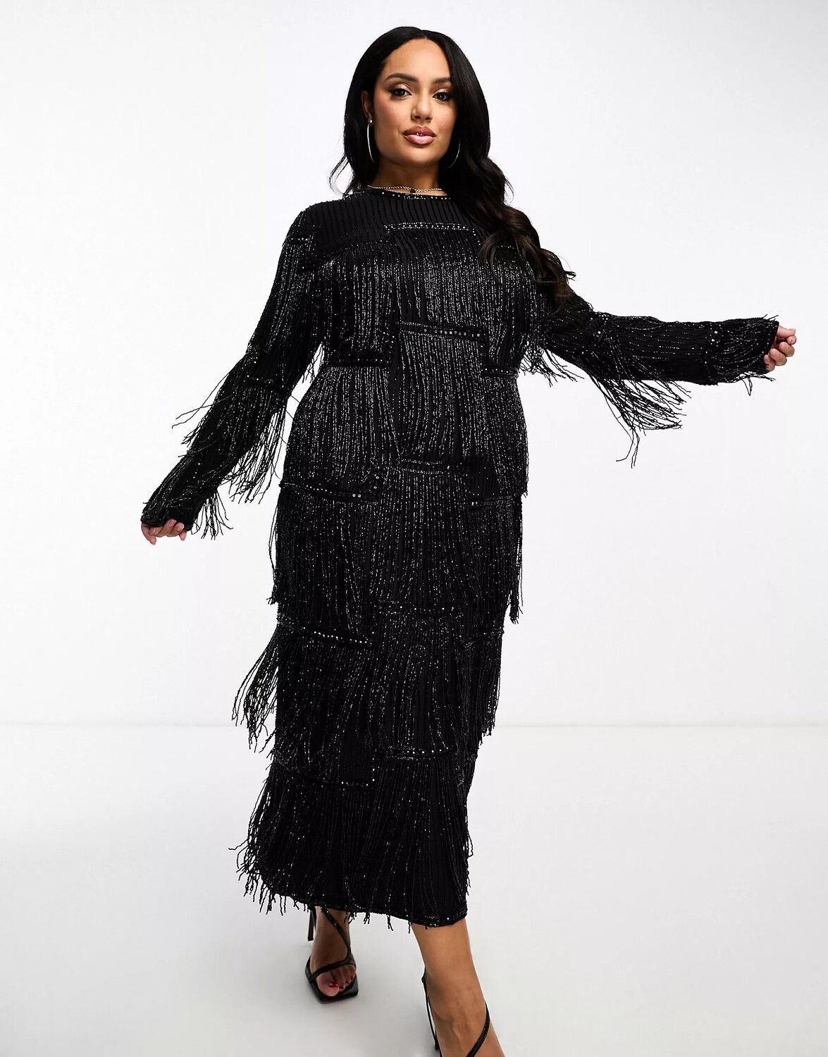 

Платье Asos Design Curve All Over Embellished Panelled Fringe Midi, черный