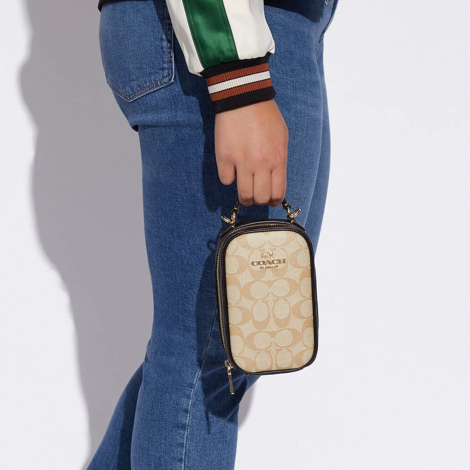 Сумка-кроссбоди Coach Outlet Eva, светлый хаки/коричневый