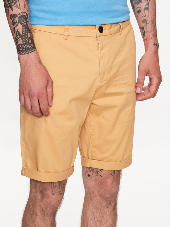 Тканевые шорты узкого кроя Tom Tailor Denim, бежевый тканевые брюки узкого кроя tom tailor denim серый