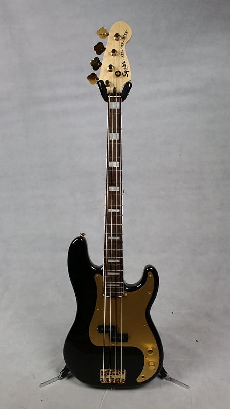 Squier 40th Anniversary Precision Bass Gold Edition Laurel Fingerboard Gold Anodized Pickguard Black
