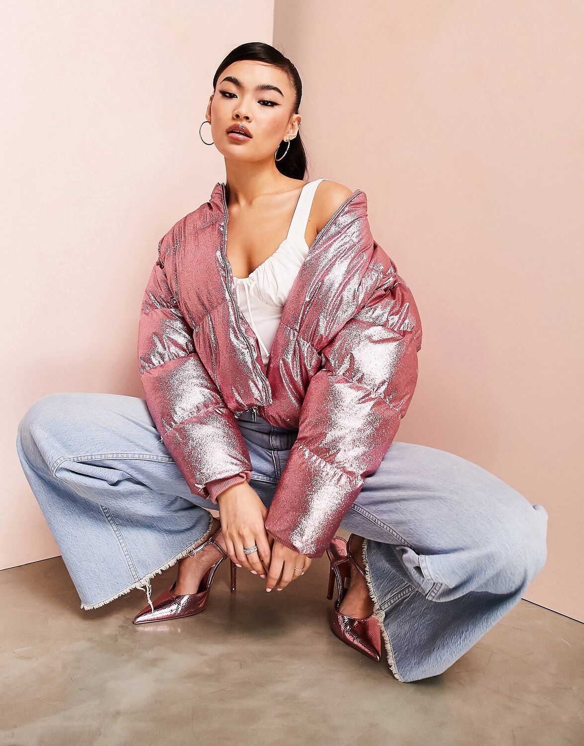 

Розовый пуховик с блестками ASOS LUXE