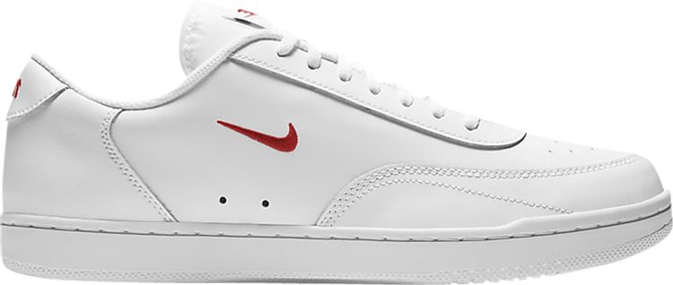 Лимитированные кроссовки Nike Court Vintage 'White University Red', белый - фото