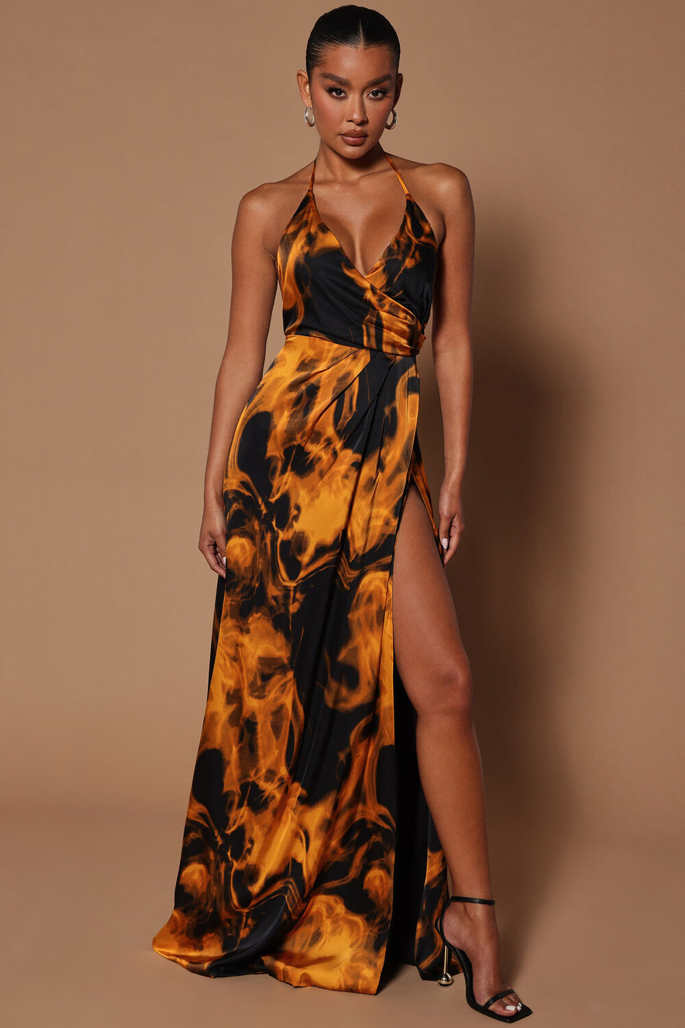 

Платье Fashion Nova DR2529, черный