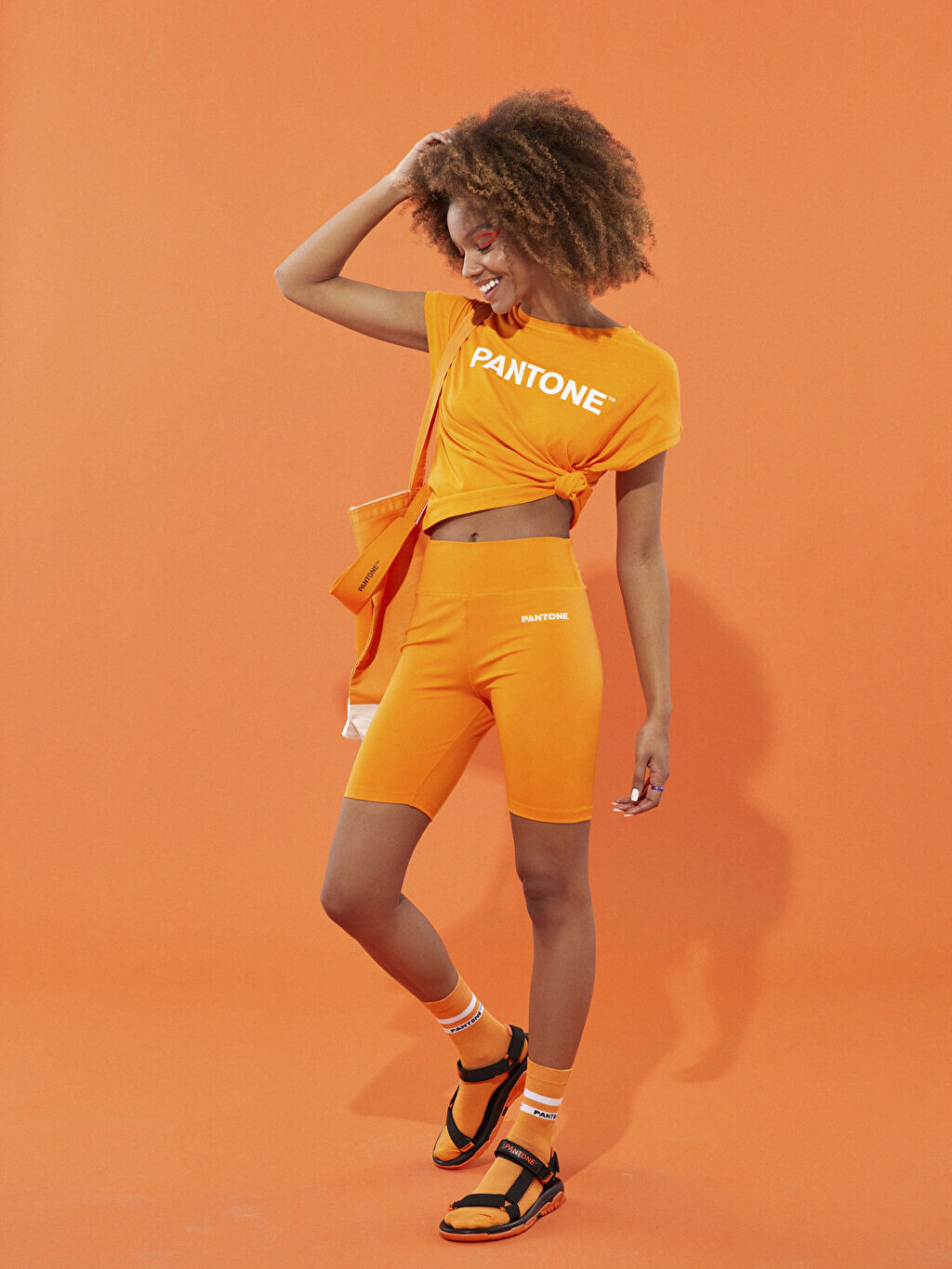 

Женские байкерские леггинсы с принтом на эластичной талии Pantone, Оранжевый