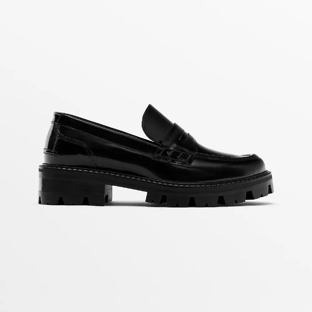 

Лоферы Massimo Dutti Leather With Track Sole, черный