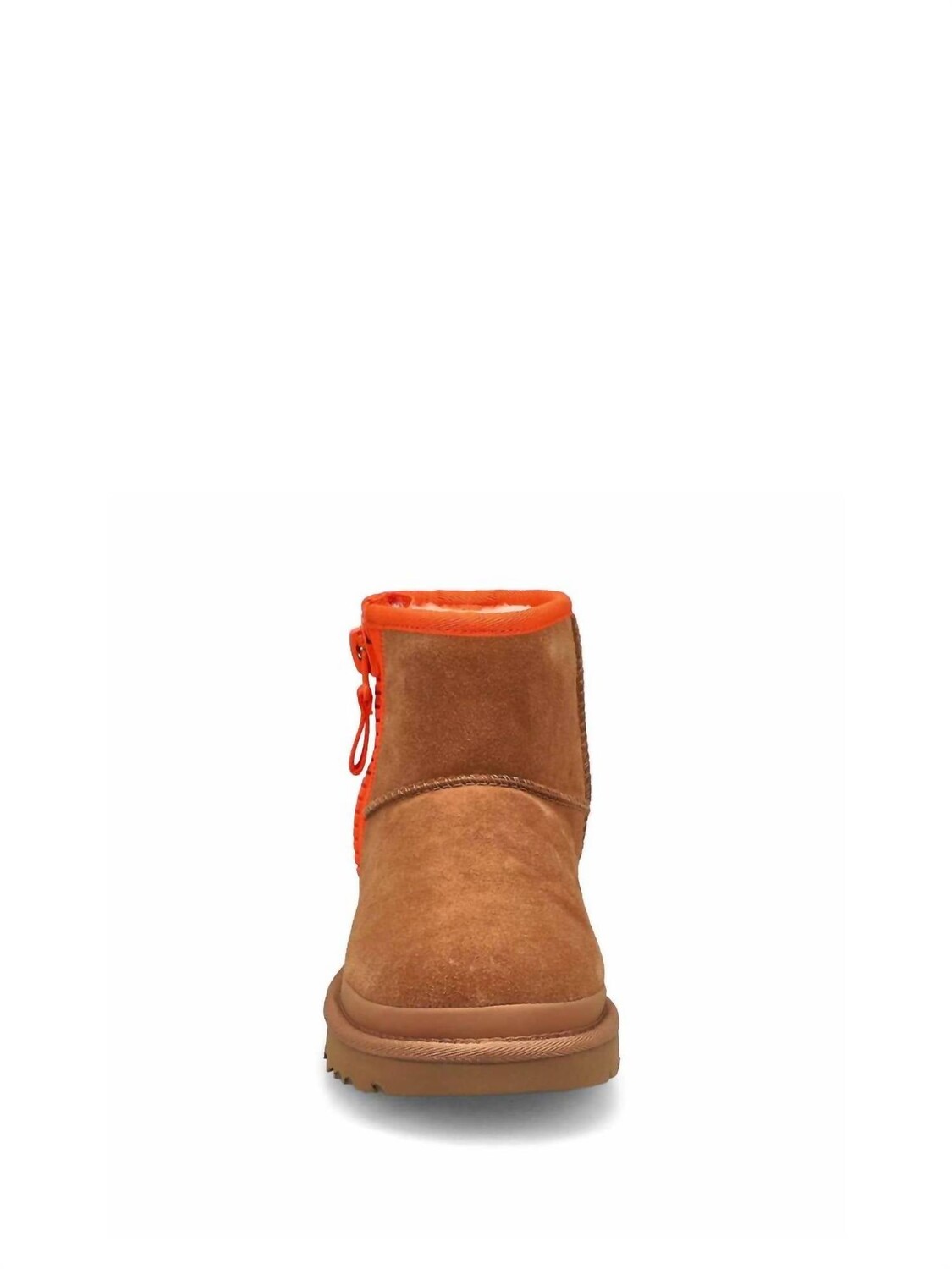 

Классические каштановые мини-сапоги на молнии UGG