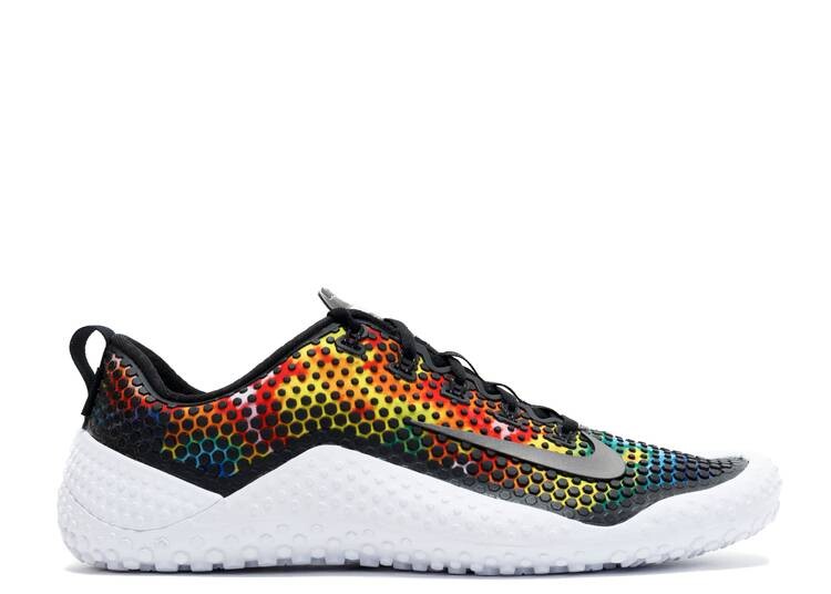 

Кроссовки Nike CONCEPTS X FREE TRAINER 1.0 'THERMAL', черный