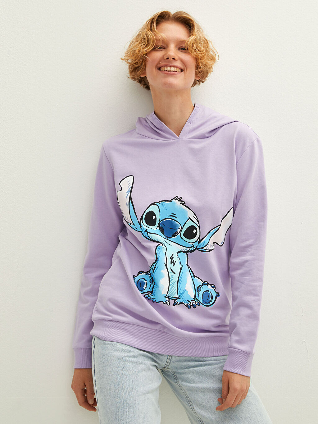 

Женская толстовка с длинным рукавом и принтом Lilo & Stitch с капюшоном и воротником для мамы и дочки LCW Kids