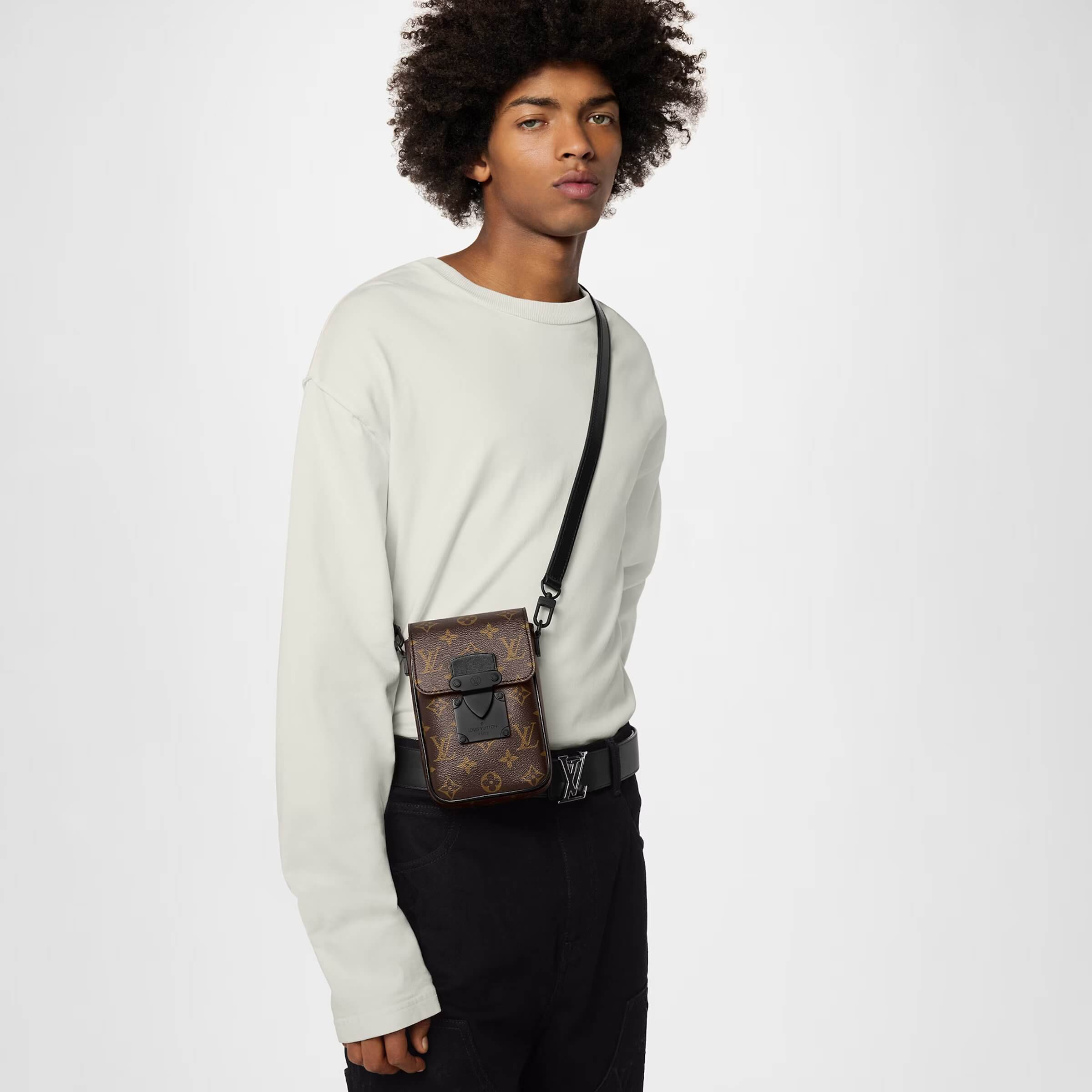 Сумка-бумажник Louis Vuitton S-Lock Vertical, коричневый