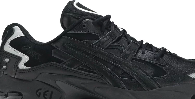 All black asics kayano best sale