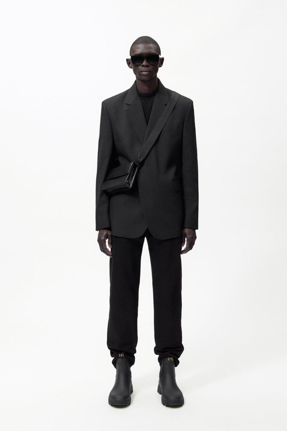 

Сумка через через плечо ZARA, черный