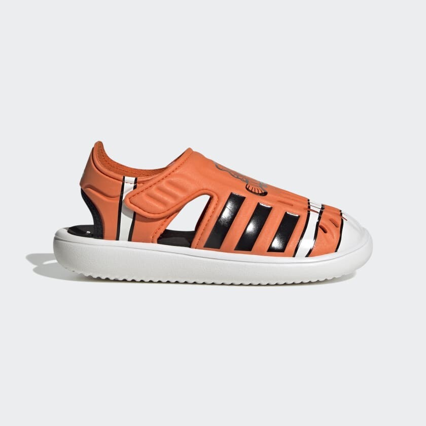 

Сандалии adidas x Disney Finding Nemo and Dory Closed Toe Summer, оранжевый/черный/белый