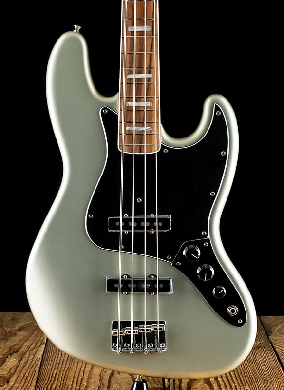 Гитара Fender Vintera '70s Jazz Bass, серебряный - фото