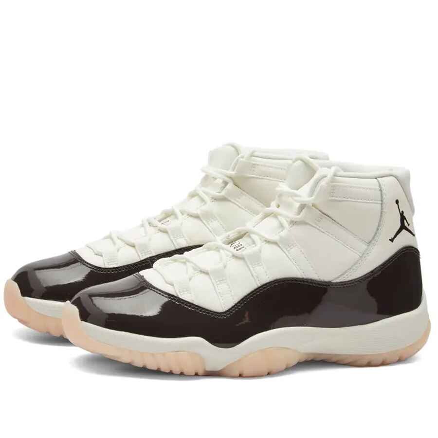 

Кроссовки Air Jordan W 11 Retro, белый/черный