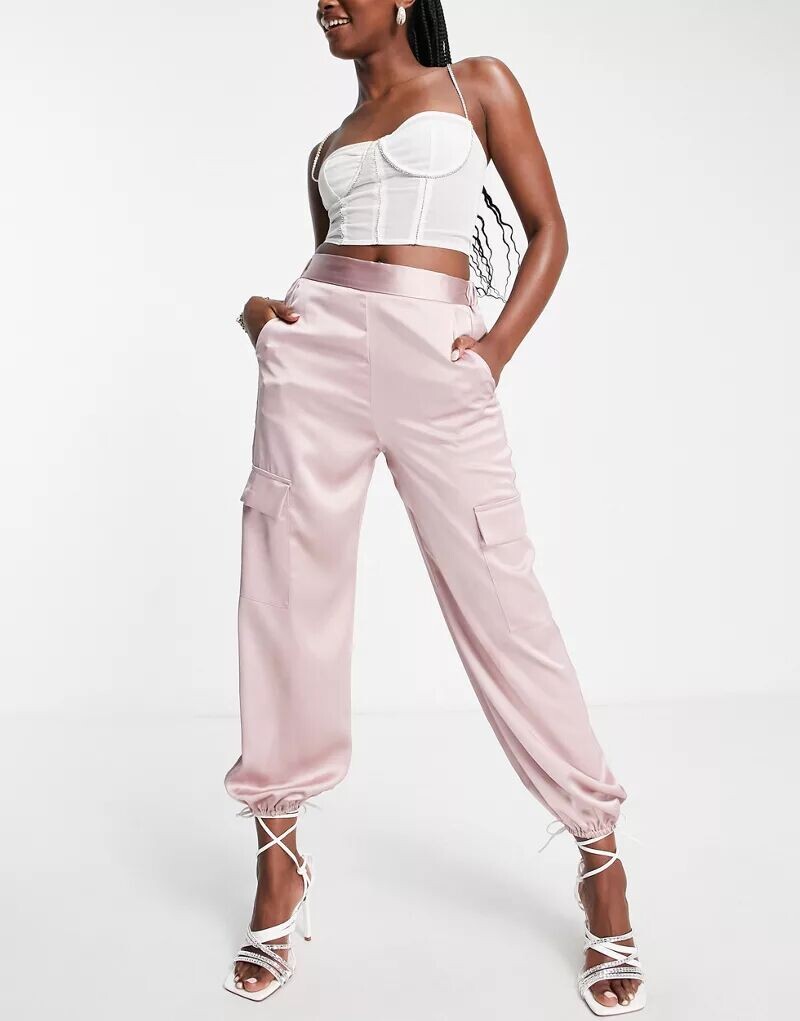 

Фиолетовые атласные зауженные брюки карго Miss Selfridge
