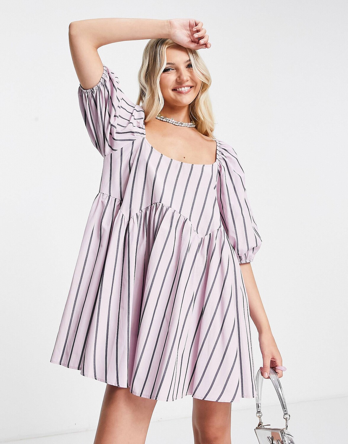 

Хлопковое платье в полоску с пышными рукавами и фестонами ASOS DESIGN ASOS DESIGN