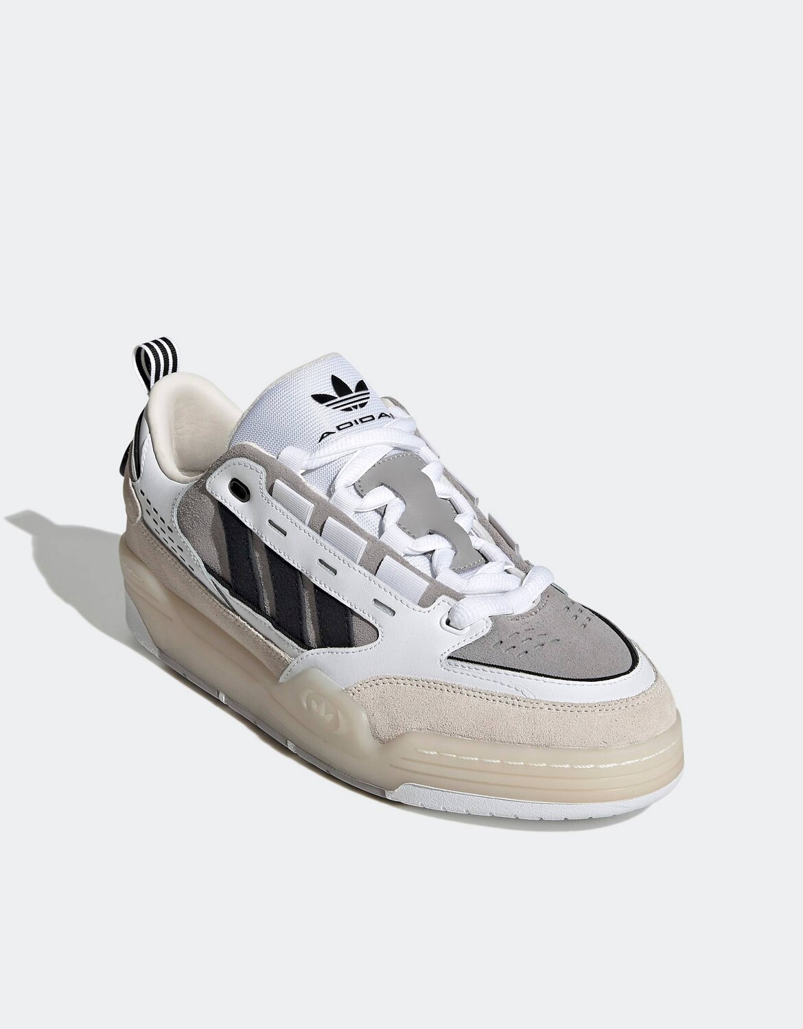 

Белые кроссовки adidas Originals ADI2000